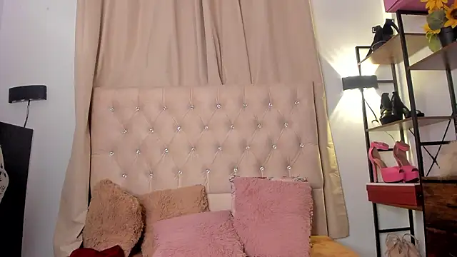 LilyBrunette online show from 02/11/26, 01:10