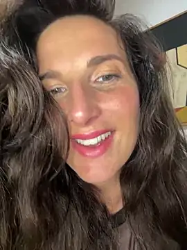 Snapshot of Thescorpionfr chatting on 02/27/25, 10:20 Thescorpionfr online show from 02/27/25, 10:20