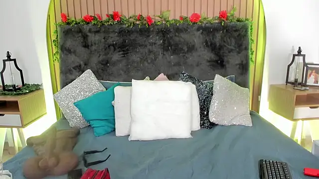 Karlagonzales  online show from 03/12/26, 07:20