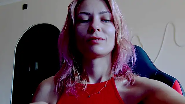 karo123421 online show from 11/01/25, 10:39