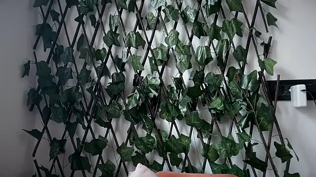 karo123421 online show from 02/10/26, 08:29