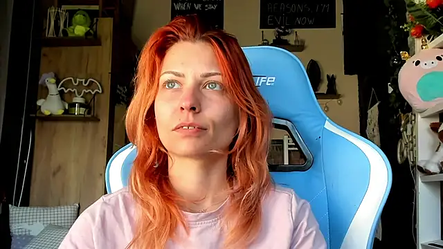 karo123421 online show from 04/23/26, 12:40