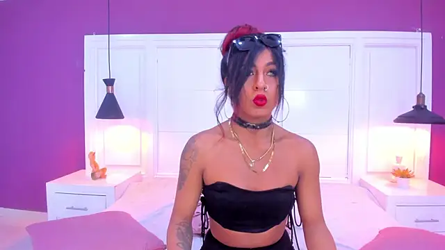 SilvanaCapelli online show from 02/15/25, 09:48