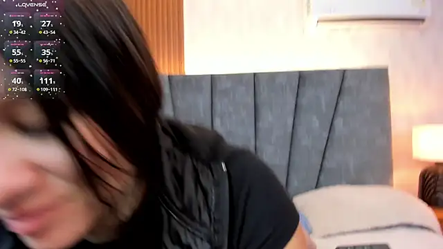 Falak sweett  online show from 10/24/25, 12:34