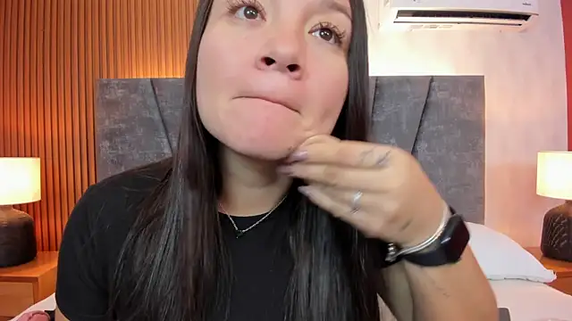 Falak sweett  online show from 03/24/26, 12:21