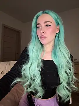 Snapshot of xDinnax chatting on 03/12/25, 10:07 xDinnax online show from 03/12/25, 10:07