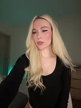 xDinnax online show from 02/08/26, 03:15