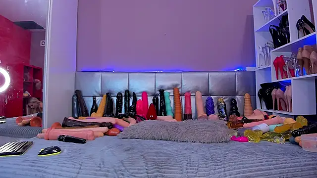 NikkaHOTx online show from 02/14/25, 08:31