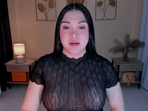 MaxeneCullens online show from 12/16/25, 01:43