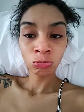 Leaberry online show from 11/10/25, 12:15