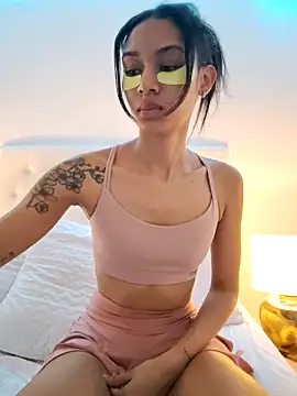 Leaberry online show from 02/24/26, 09:57