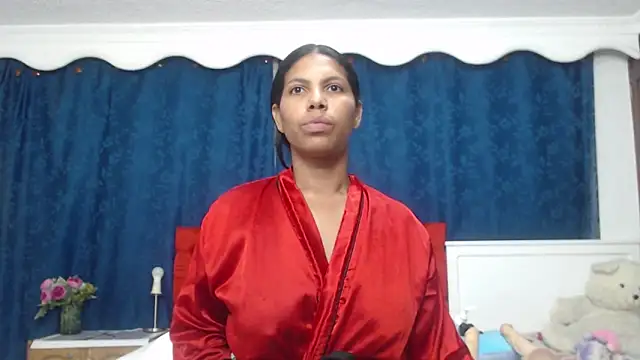 Snapshot of LADYSLAVEXXX chatting on 01/31/25, 10:52 LADYSLAVEXXX online show from 01/31/25, 10:52