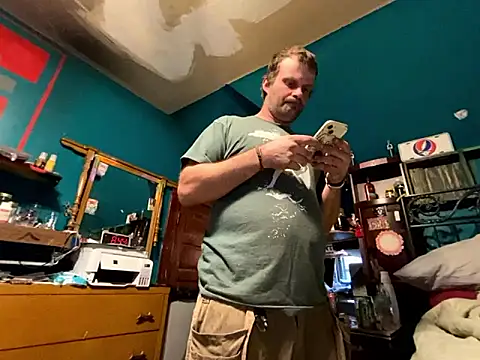 charactrzero online show from 10/21/25, 08:09