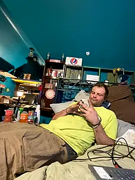 charactrzero online show from 10/22/25, 09:25