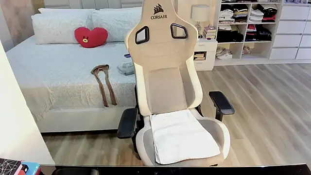 stefializon online show from 03/10/26, 01:10