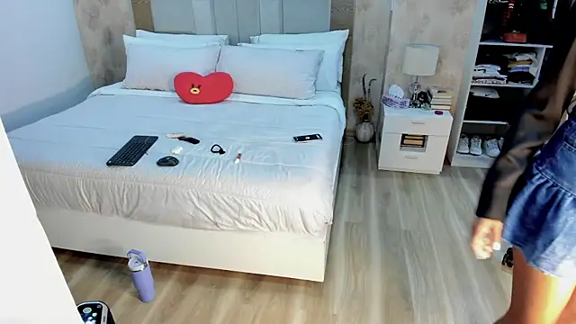 stefializon online show from 03/27/26, 12:27