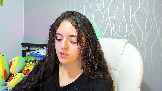 AshleyKim  online show from 03/17/25, 11:43