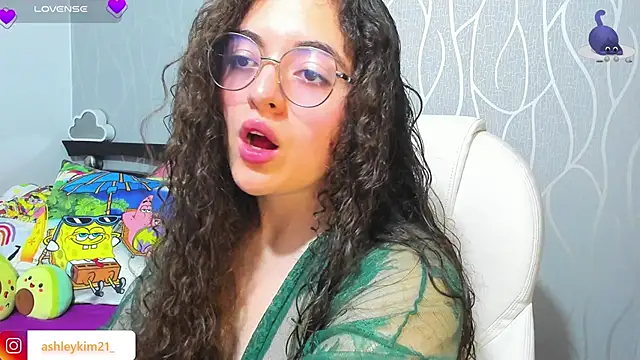 AshleyKim  online show from 02/08/26, 12:14