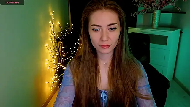 Adelyna Bird online show from 04/30/26, 06:31