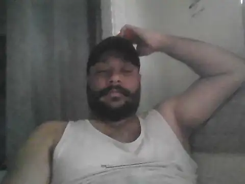 Snapshot of Indersaini148 chatting on 05/19/26, 10:10 Indersaini148 online show from 05/19/26, 10:10