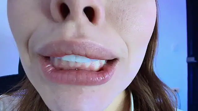 lisbet21x online show from 02/18/26, 09:11