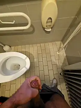 Dolceporco19 online show from 01/24/25, 04:17