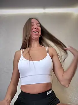 EvaCatt online show from 09/10/25, 04:12