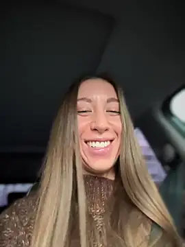 EvaCatt online show from 11/18/25, 03:34