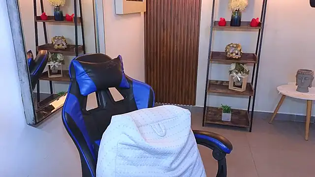 Kenya--Buhle online show from 03/02/26, 12:12