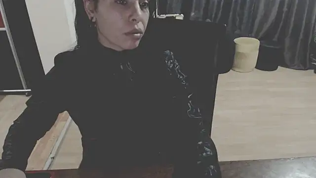 GoldenSasha online show from 09/28/25, 02:33