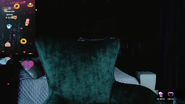 Summer XO online show from 12/01/25, 02:38