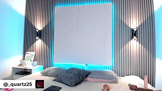 Zafiiraa online show from 04/09/26, 06:41