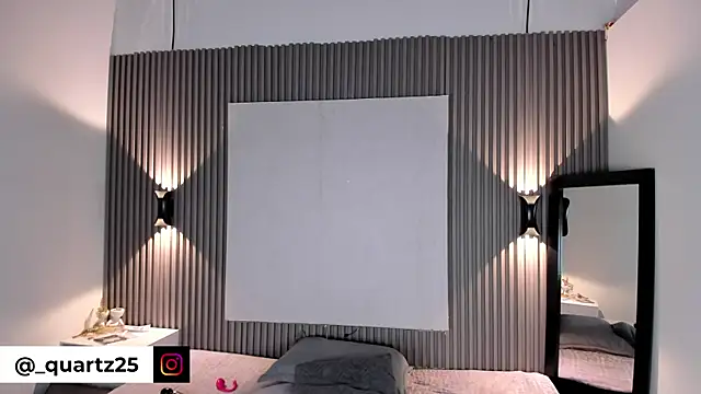 Zafiiraa online show from 04/18/26, 03:43