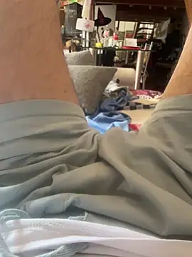 simoninside25 online show from 09/20/25, 12:50