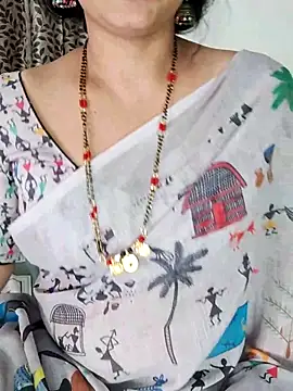 Indian desi wife online show from 03/05/25, 12:38