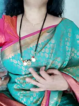 Snapshot of Indian_desi_wife chatting on 02/03/26, 02:53 Indian desi wife online show from 02/03/26, 02:53