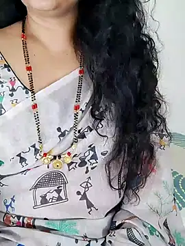 Snapshot of Indian_desi_wife chatting on 04/09/26, 02:33 Indian desi wife online show from 04/09/26, 02:33