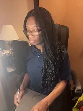 Snapshot of sweetsexiecool7 chatting on 03/19/25, 01:54 sweetsexiecool7 online show from 03/19/25, 01:54