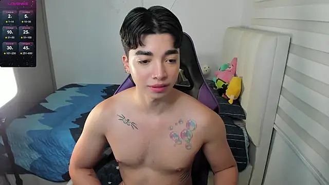 santy7v7 online show from 10/04/25, 12:25