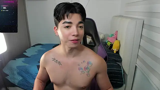 santy7v7 online show from 10/09/25, 01:20