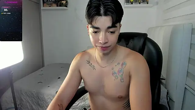 santy7v7 online show from 11/15/25, 01:29