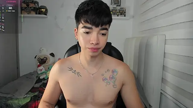 santy7v7 online show from 03/31/26, 12:27