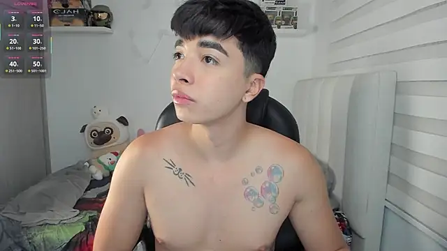 santy7v7 online show from 04/16/26, 01:34