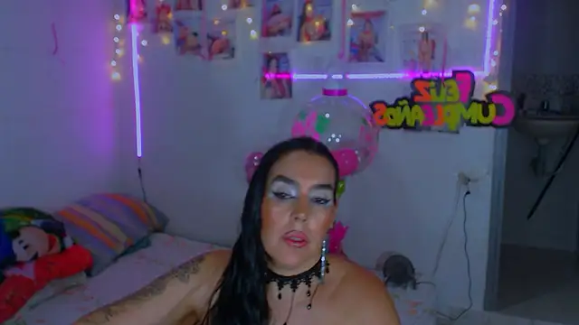 sweet vanessa 22 online show from 12/07/24, 03:58