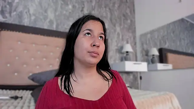 Lia sarahi online show from 10/03/25, 12:02