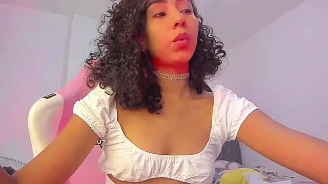 Snapshot of khaliope chatting on 09/23/25, 07:06 khaliope online show from 09/23/25, 07:06