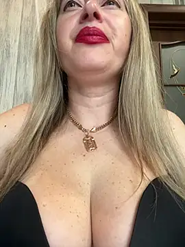 Kittenforyou online show from 06/04/26, 08:31