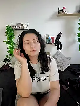 Moxxxie online show from 03/22/25, 06:22