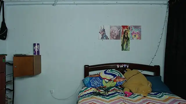 Snapshot of Alexxx_andr4 chatting on 03/15/25, 01:30 Alexxx andr4 online show from 03/15/25, 01:30