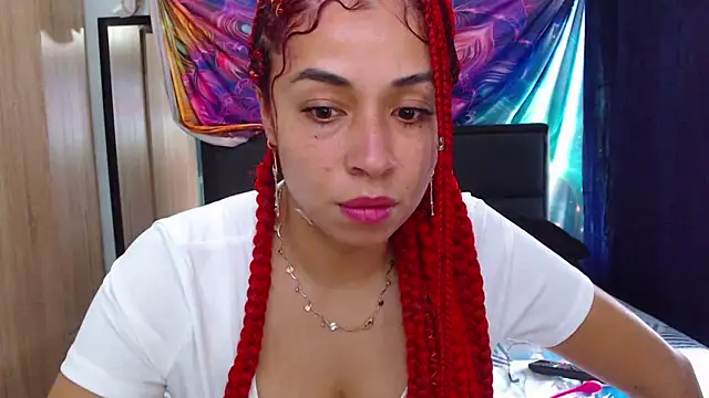 Snapshot of Alexxx_andr4 chatting on 11/27/25, 05:04 Alexxx andr4 online show from 11/27/25, 05:04